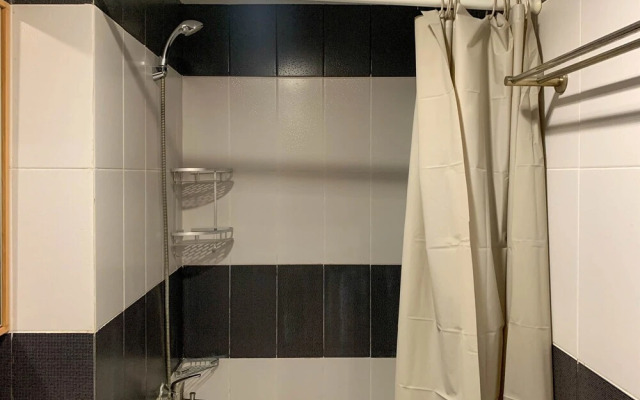 Cozy Living 2Br Cinere Bellevue Suites Apartment