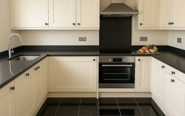 4-bed Home in Maidenhead