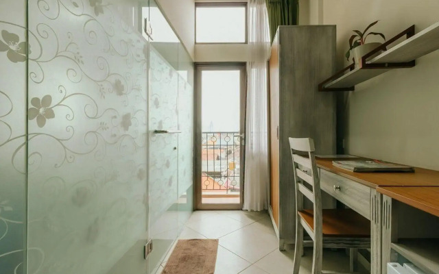 Urbanest Inn House Slipi