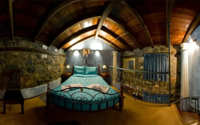 Metohi Inn
