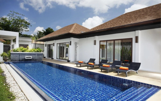 Exotic Boutique 4BR Pool Villa Toya