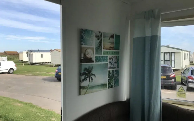 Rebecca Caravan Camber