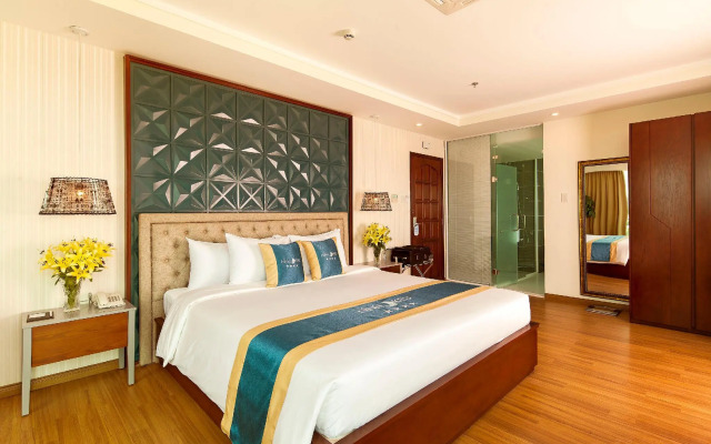 Ninh Kieu Riverside Hotel