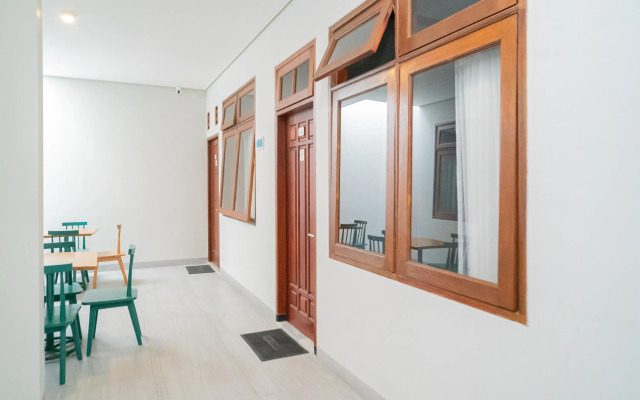 Urbanview Hotel Bubusini Batu by RedDoorz