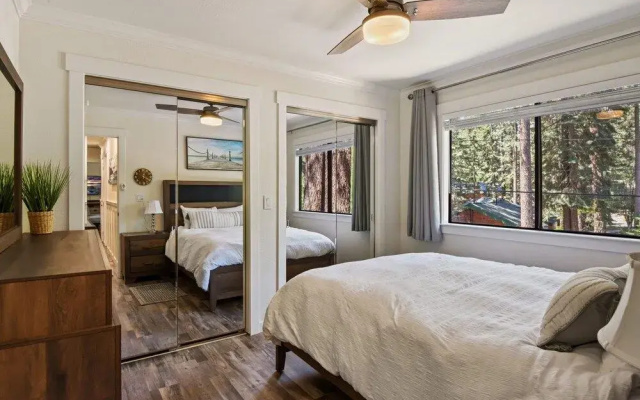 Incline Bliss Dreamy Pet Friendly Escape