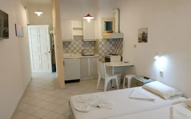 Beach Studio for Upto 3 Persons in Agia Pelagia
