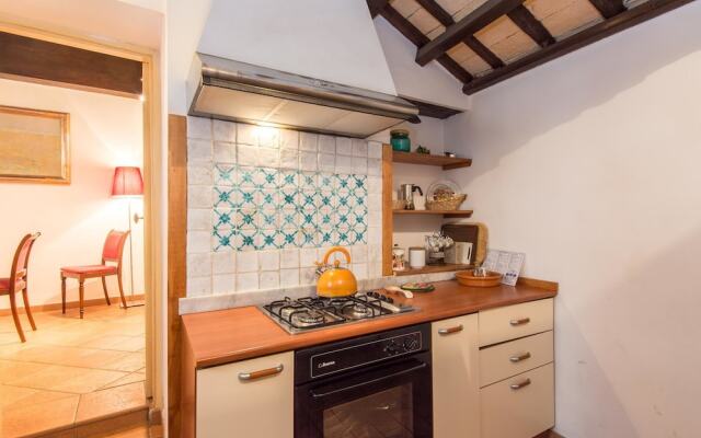 RSH Trevi Fountain Apartment 2