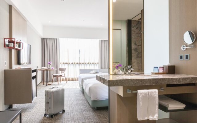 Hsin Hotel
