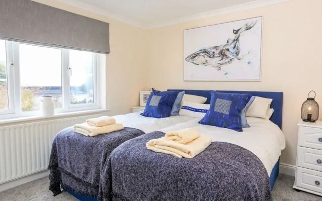 10 Thurlestone Rock