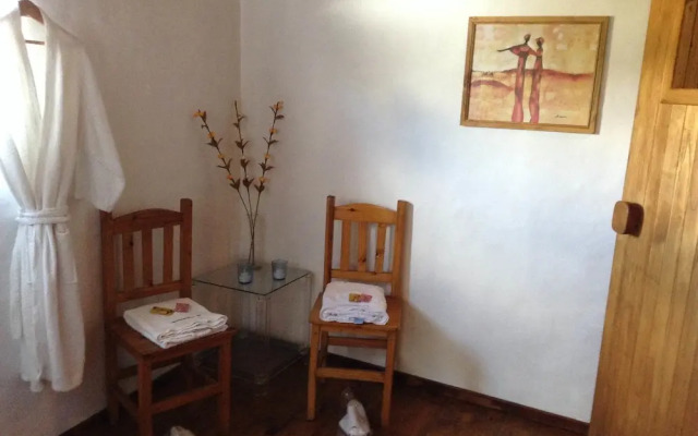 Hosteria Refugio De Rocas