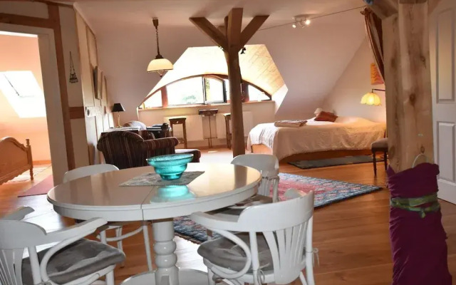Rustic-style Apartment in Buschenhagen With Garden