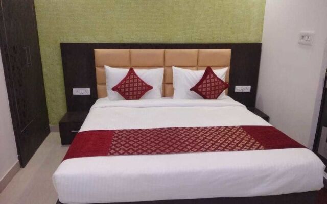 Airport Hotel Royal Inn