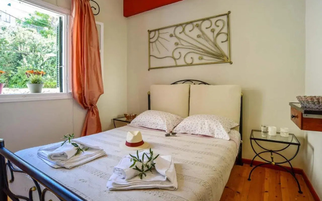 Loggos Panoramic Views Electra by Konnect