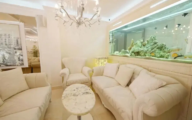 Harmony Suites 8 & 9