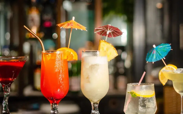 The Palms Resort & Bar