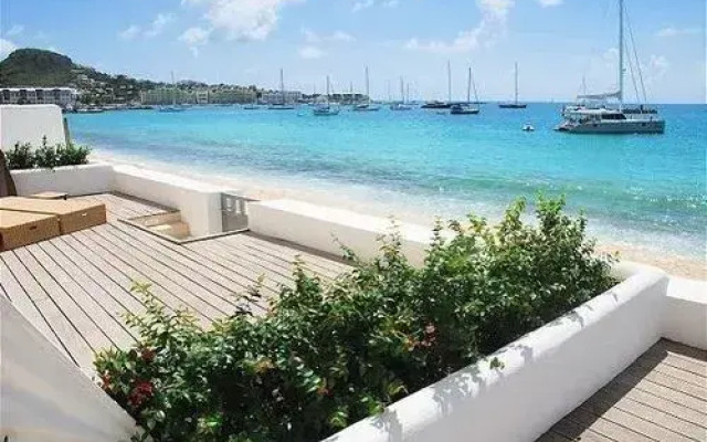 Aqualina Beach Club Unit 102