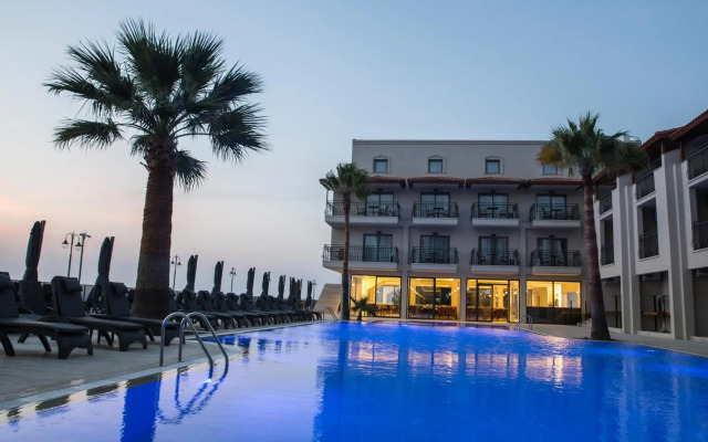 Neopol Hotel Deluxe