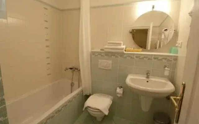 Garni Hotel 1.plavební