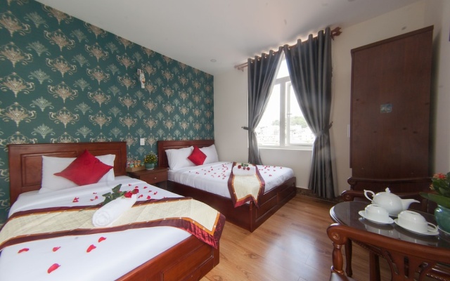 Lien Huong 2 Hotel – Guest Rooms – Da Lat