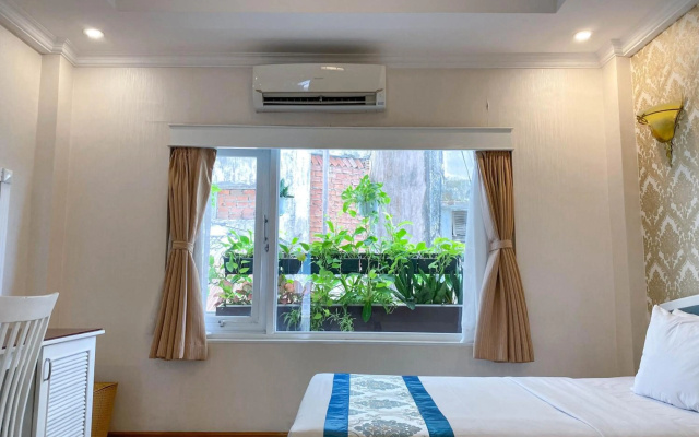 Rang Dong Hotel – Guest Rooms – Ho Chi Minh City