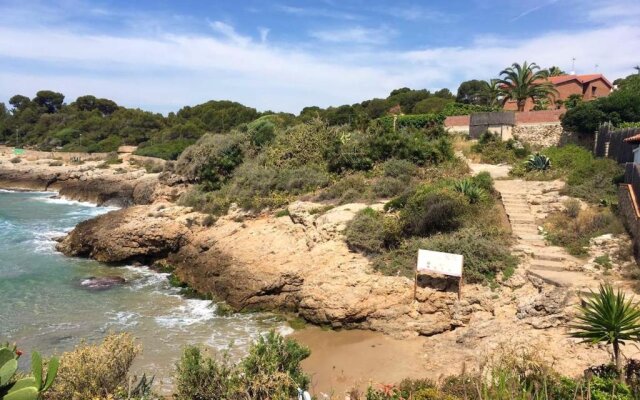 Apartment With 2 Bedrooms in Tarragona, With Wonderful sea View, Pool