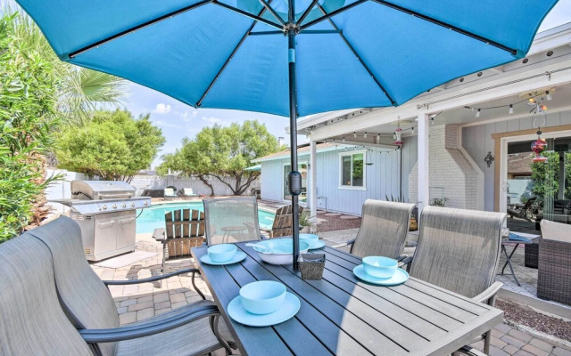 Phoenix Home w/ Sunny Backyard, Diving Pool