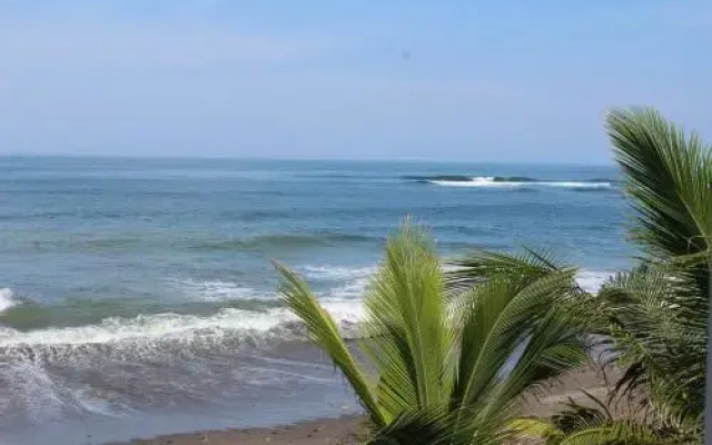 Sunset Waves House