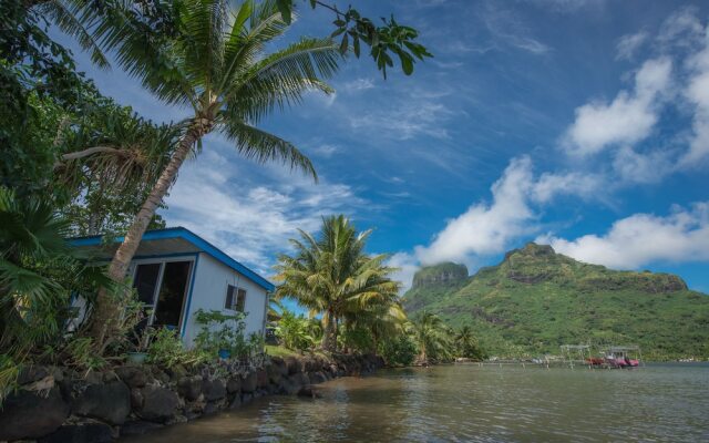 Bora Bora Bungalove