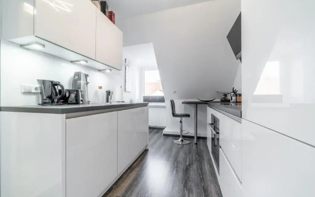 ID 6966 - Private Apartment