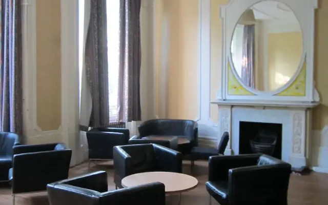 Belsize House