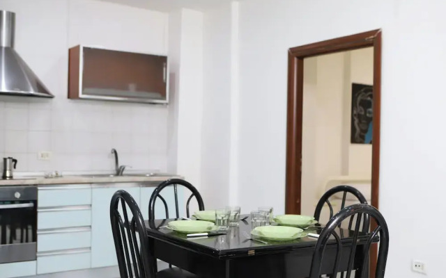 Napoli Centrale Budget Apartment