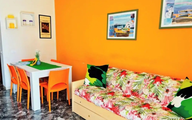 Bright Flat With Balcony