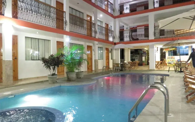 Hotel Las Flores Ica