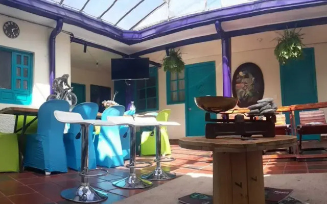 Hostel Casa del Arbol