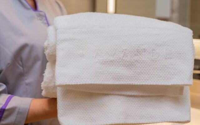 Lavande Hotel (Xingping Maweiyi Hangkong Square)