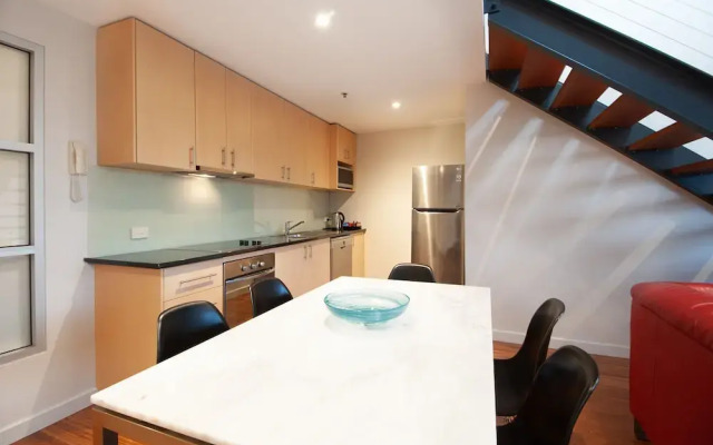 Semaphore Blue Apartments