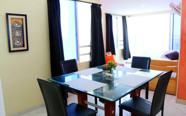 2 Bedroom Apartment 2c19 With Pool