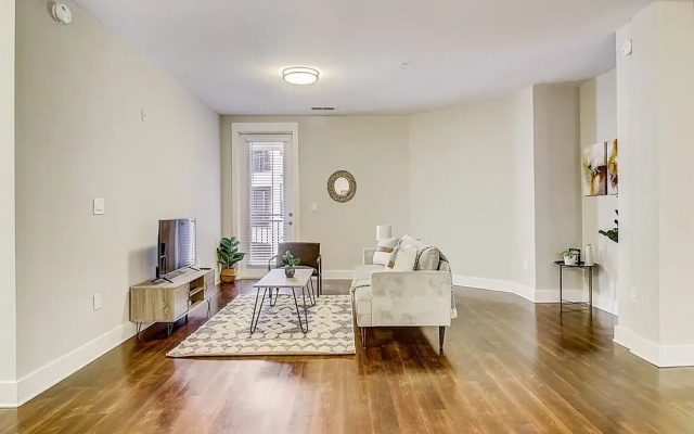 Luxurious 1BR Dilworth Apt on Greenway