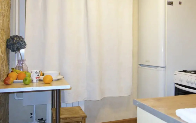 LUXKV Apartment on Moldavskaya