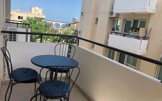 1 Bedroom Apartment near Beach