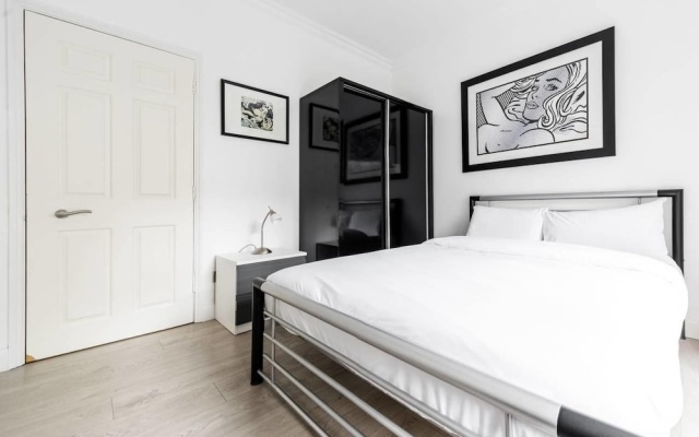 Central London Home by Oxford Street, 6 Guests