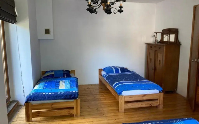 Dom Sarnia z 4 sypialniami