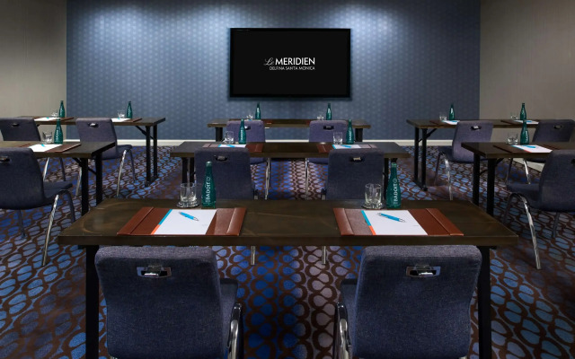 Hyatt Centric Delfina Santa Monica