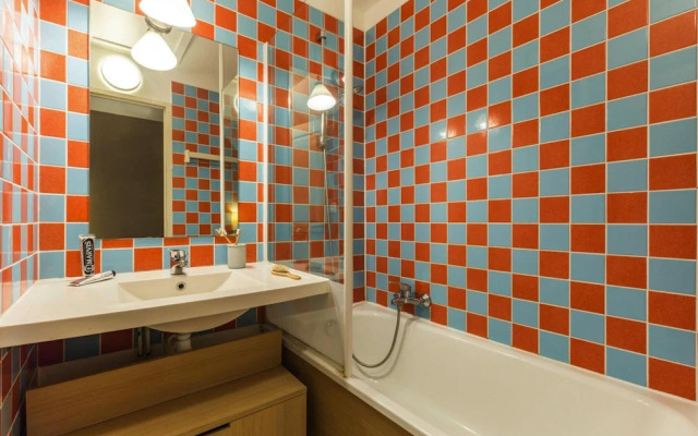 Holiday Home in Residence Le Green Beach, Port-en-besssin-huppain