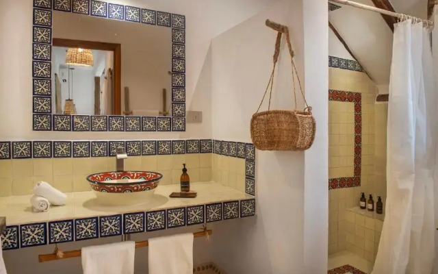 Mawimbi Boutique Hotel