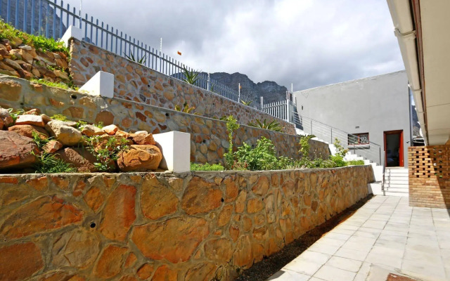 Villa Atlantica Boutique Guesthouse