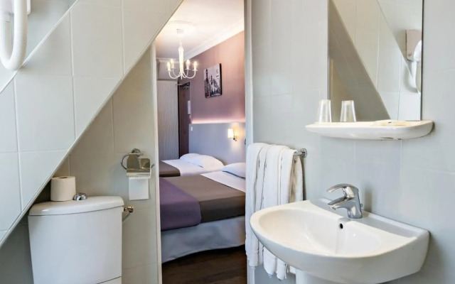 Modern Hotel
