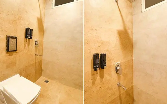 Fabhotel Divine Casa