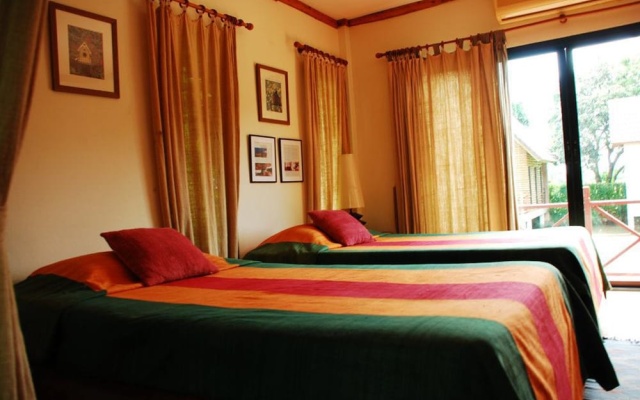 Saplaisuan Resort – Guest Rooms – U Thong