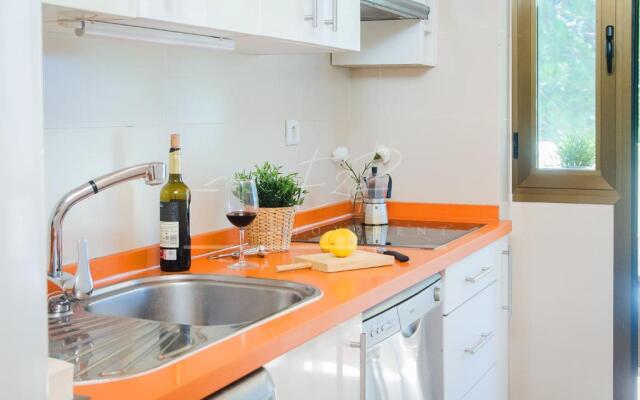Enjoy2Rent BahiaBlanca beautiful Apartment, Marbella